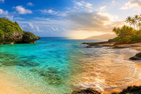 Okinawa vs Hawaii: Which Is Better for a Beach Holiday